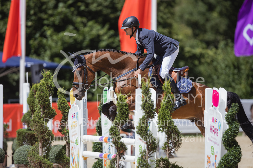 220728_BHO_BronzeTour_L-Stil_1-347 | Deine schönsten Turniermomente als professionelle Fotos! Entdecke hochwertige Pferdesport-Fotografie im Online-Shop. Jetzt Fotos finden & bestellen!