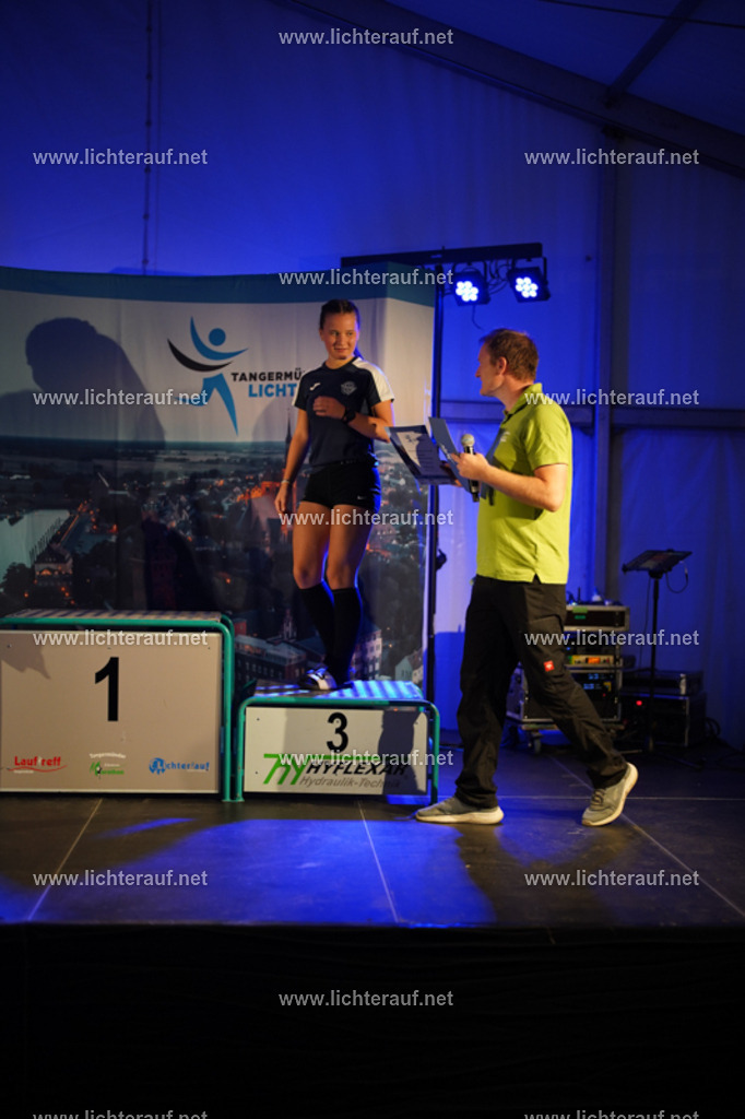 FSC00425 | Lichterlauf  - Realisiert mit Pictrs.com