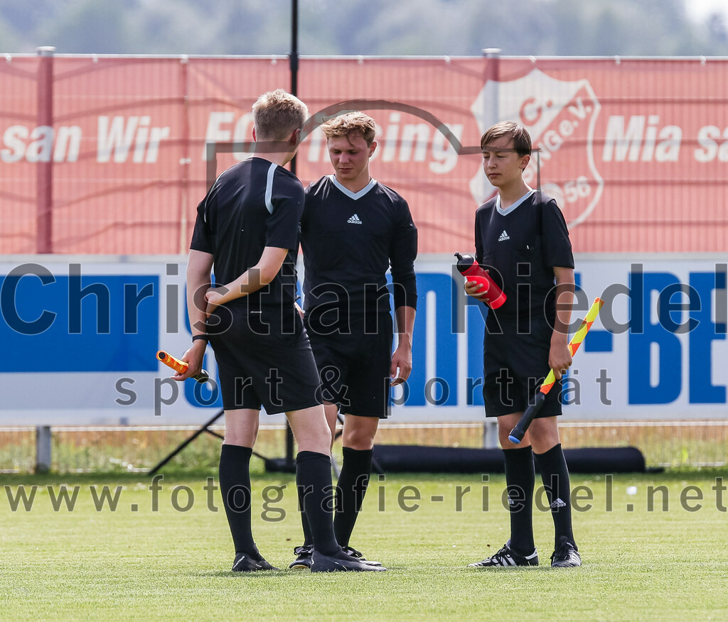 2023-07-08_084_FC_Finsing_gegen_SG_Markt_Schwaben | Finsing, Deutschland, 08.07.2023:
Fußball, Kreisliga 2023 / 2024, Testspiel, FC Finsing gegen SG Markt Schwaben, Endergebnis: 7:0

Schiedsrichter Moritz Martin

Foto: Christian Riedel / fotografie-riedel.net