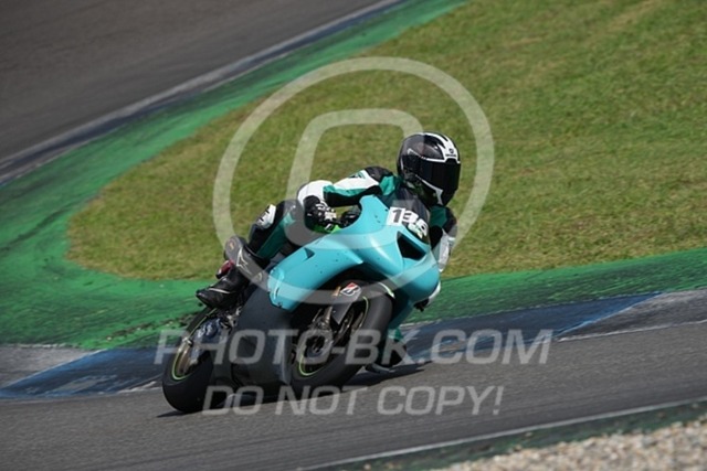 2024_08_05_PBK_14282 | Sportfotografie; SlowMotion; Video; Rennstrecke; Hafeneger; Speer; Racing; RSE; BMW; CBO; Trackday; Motorsportarena; Hockenheimring; Brno; Most; Barcelona; Valencia