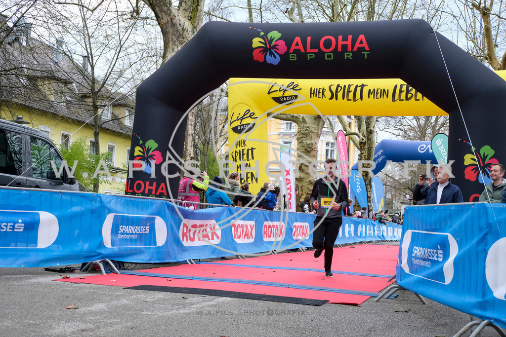 ..... | AUSTRIA, Wels, 30.03.25, ALOHA Wels Halbmarathon, Image Shows: , Foto: Wapics/RING M.