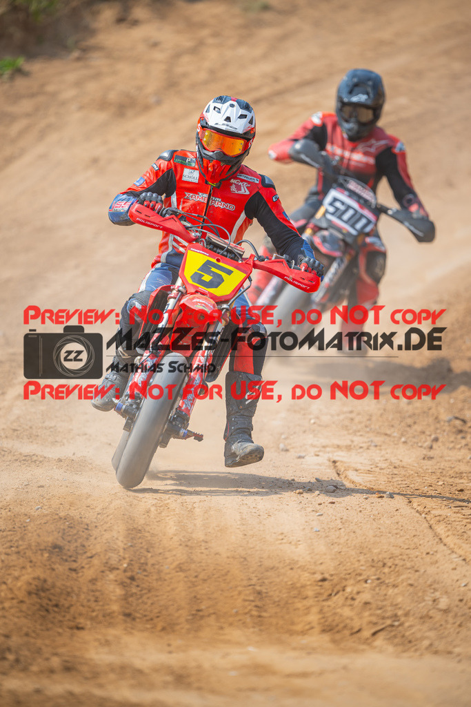 MaZZes-Fotomatrix-20260816-614829 | S2