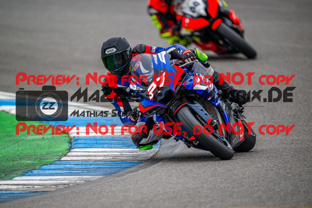 MaZZes_Fotomatrix_20240317_6007705_4178 | Fotograf Mathias Schmid
Sportfotograf,
Eventfotograf,
Hochzeitsfotograf,
Portraitfotograf