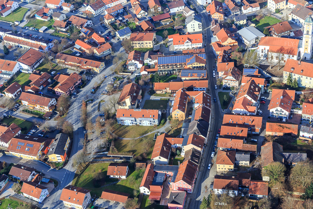 Luftbild: Hofmark in Bad Birnbach im Bundesland Bayern in Deutschland. Foto: IMG_095975.jpg vom 29.12.2016 durch Werner Riehm/FLY-FOTO.de