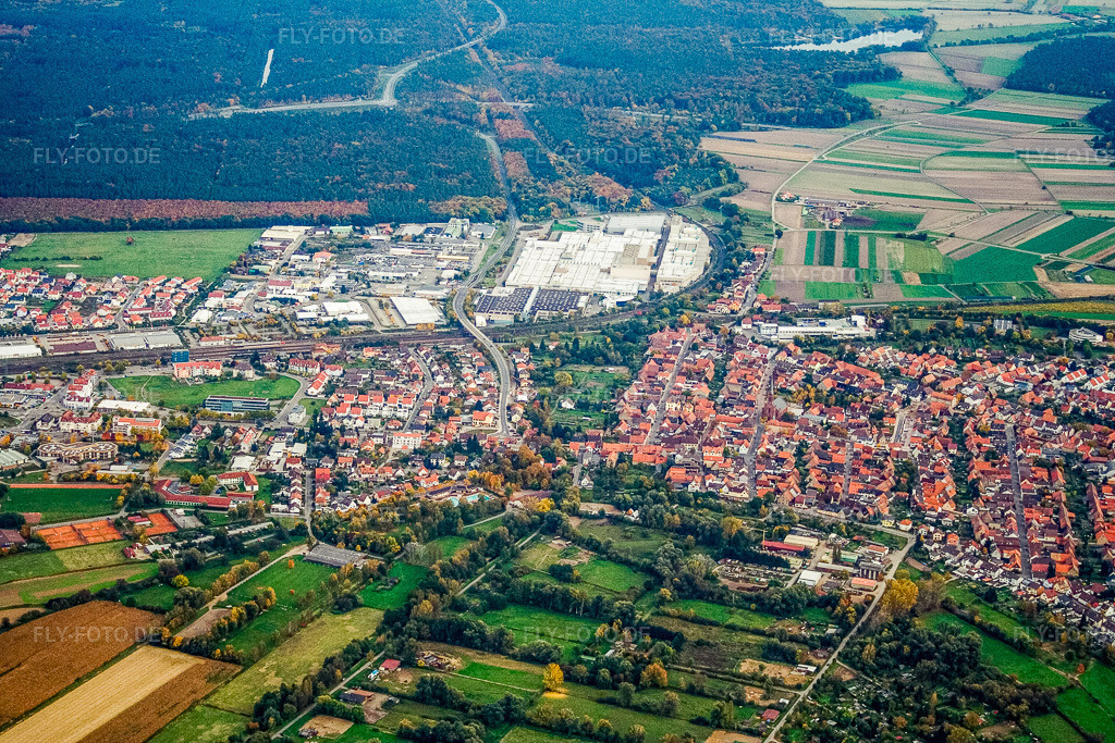 Luftbild: SEW-EURODRIVE GmbH & Co KG – Fertigungswerk und SCC Mechanik/Mechatronik im Ortsteil Graben in Graben-Neudorf im Bundesland Baden-Württemberg in Deutschland. Foto: IMG_14148.jpg vom 12.10.2008 durch Werner Riehm/FLY-FOTO.deWWW.SEW-EURODRIVE.DE