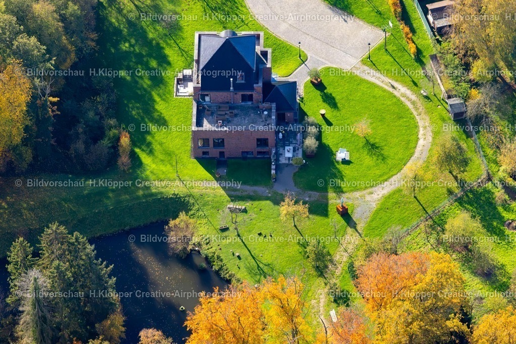 Luftbilder Hückelhoven-7525 | Luftbildfotografie Einfamilienhaus an der Wassenberger Straße in Hückelhoven Ortsteil Kleingladbach im Bundesland Nordrhein-Westfalen, Deutschland - Realisiert mit Pictrs.com