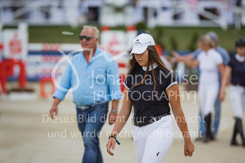 220730_BHO_GT_S1-Springen-500 | Deine schönsten Turniermomente als professionelle Fotos! Entdecke hochwertige Pferdesport-Fotografie im Online-Shop. Jetzt Fotos finden & bestellen!