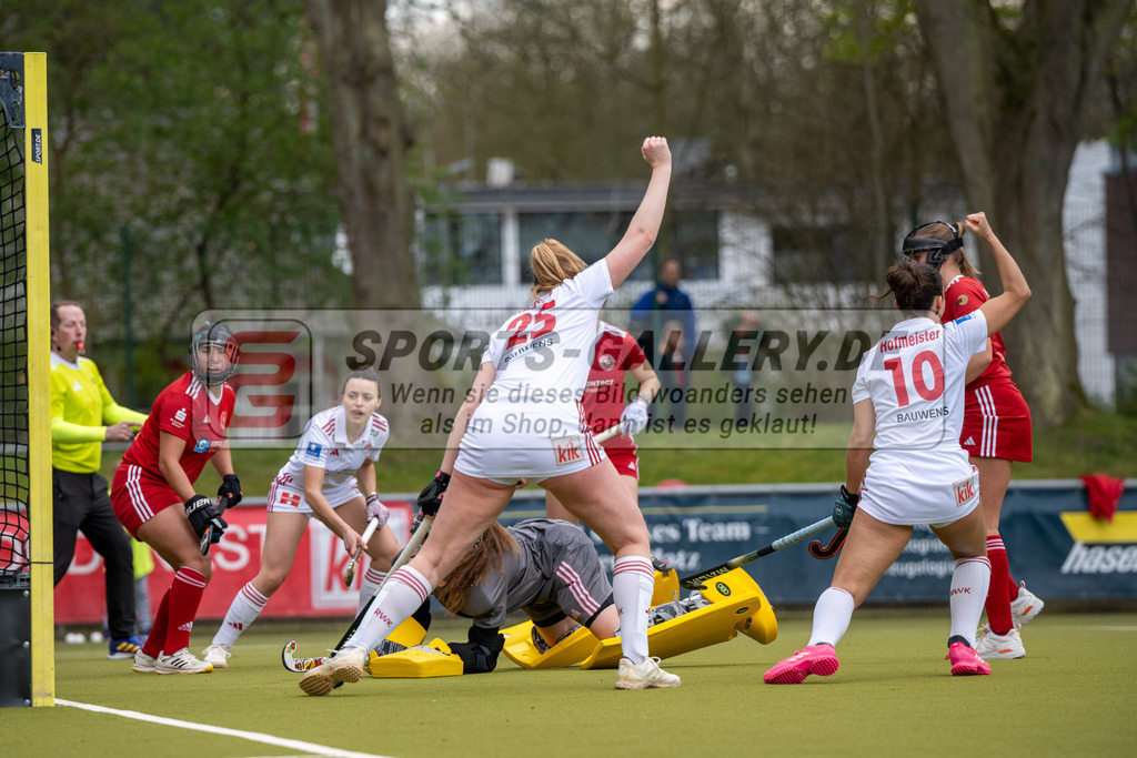 SFE_20260321_0058 | Köln, Deutschland, 21.03.26: Feldhockey 1. Bundesliga Damen zwischen Rot-Weiss Köln - Bremer HC im REWE Sportpark am 21.03.2026 in Köln, Deutschland. (Foto von Stephan Fehrmann)Köln, Germany, 21.03.26: Feldhockey 1. Bundesliga Damen between Rot-Weiss Köln - Bremer HC in REWE Sportpark at 21.03.2026 in Köln, Deutschland. (Foto from Stephan Fehrmann)