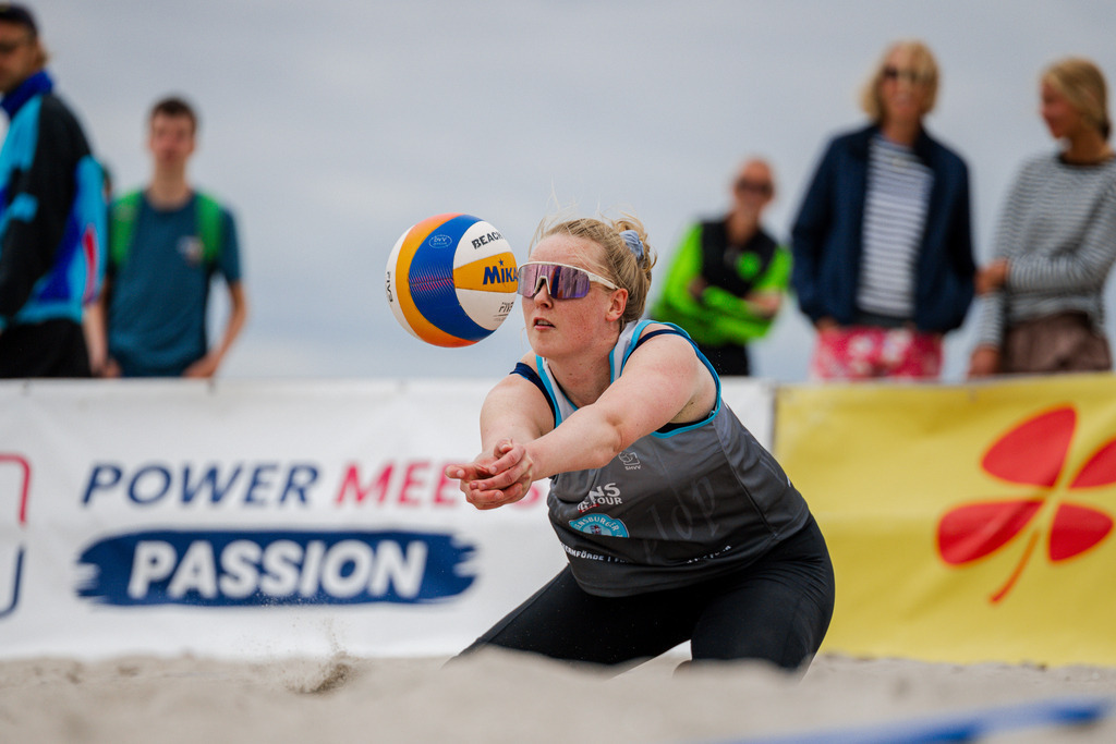 Beachvolleyball I Saison 2026 I FLENS Beach-Tour I 7. Turnier I Fehmarn | Jasper Lorenz Fotografie - Realisiert mit Pictrs.com