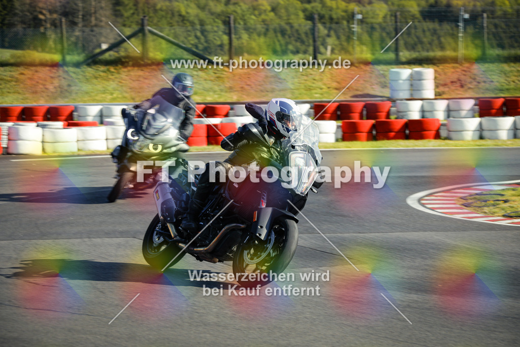 OBK_Mai_Volker_Adam-10025 | Hier findet Ihr Bilder von Touristenfahrten auf der Nürburgring Nordschleife oder von anderen Veranstaltungen die ich besucht habe. Viel Spass beim Durch Schauen 