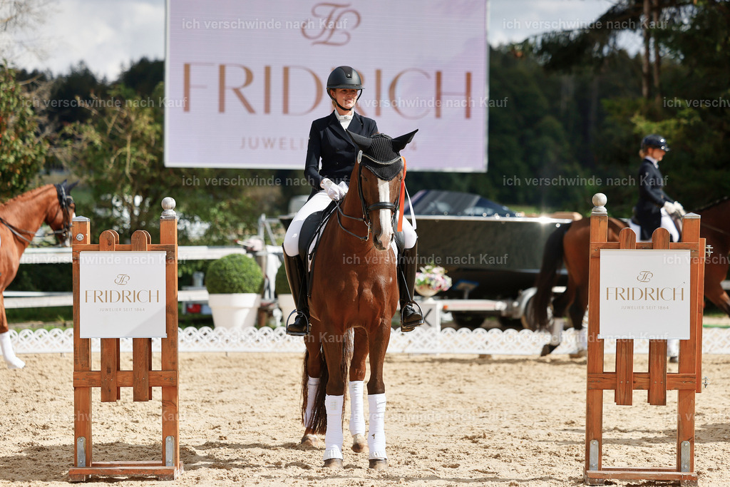 09_2-Siegerehrung-DRESSUR  S_  -StoibPH-5722 | working equitationturnier fotograf videograf stoibphotography marixx film working equitation deutschland reitsport turnierfotografie eventfotografie equestrian events