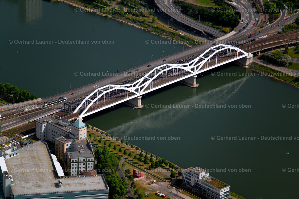 3804817 | Konrad -Adenauer- Brücke, Ludwigshafen-Mannheim