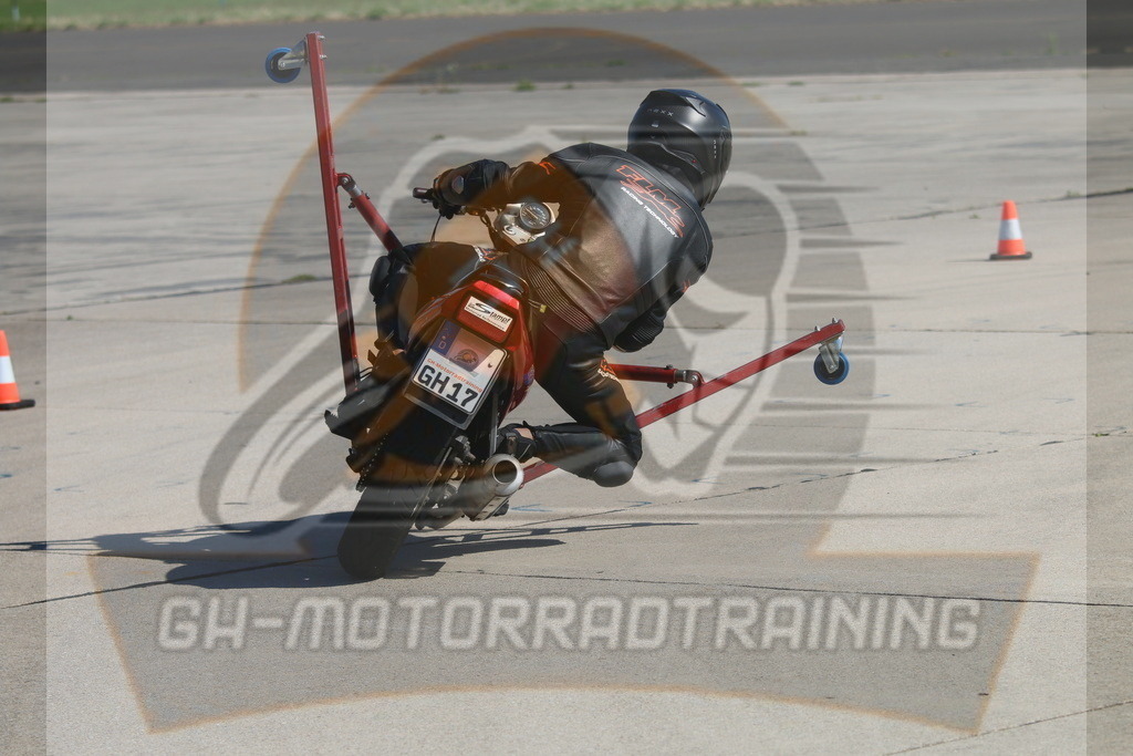 IMG_3708 | gh-motorradtraining-foto.de - Realisiert mit Pictrs.com
