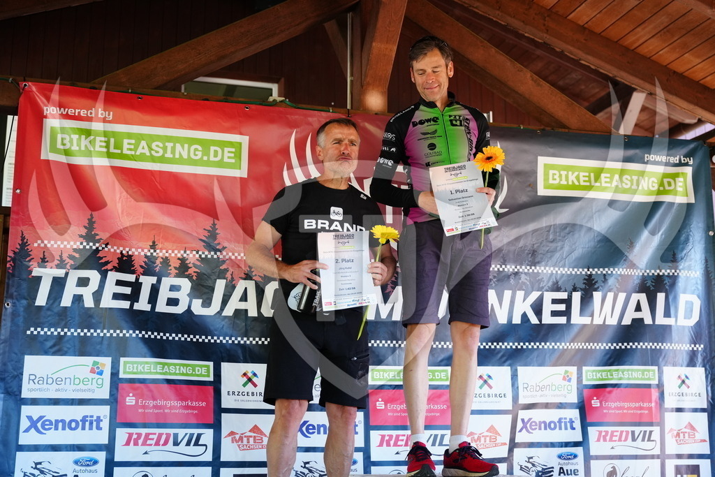 FC101008 | Fotogalerie der Treibjagd im Dunkelwald - Dein MTB Etappenrennen im Erzgebirge - Realisiert mit Pictrs.com