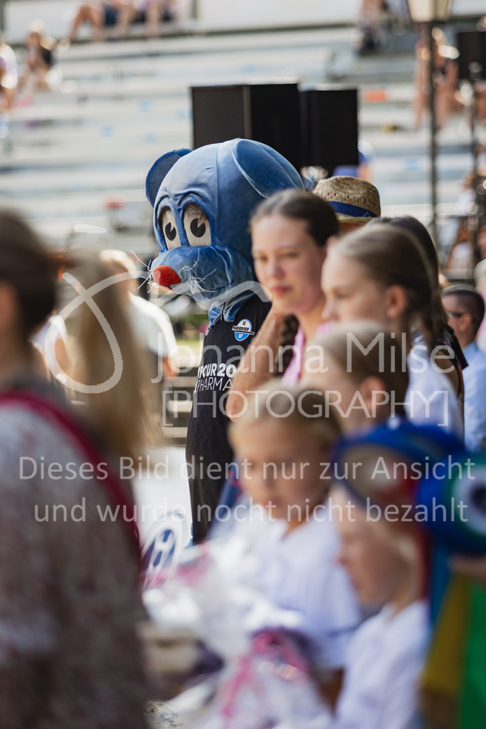 230910_OWLCh_Führzügel-181 | Deine schönsten Turniermomente als professionelle Fotos! Entdecke hochwertige Pferdesport-Fotografie im Online-Shop. Jetzt Fotos finden & bestellen!