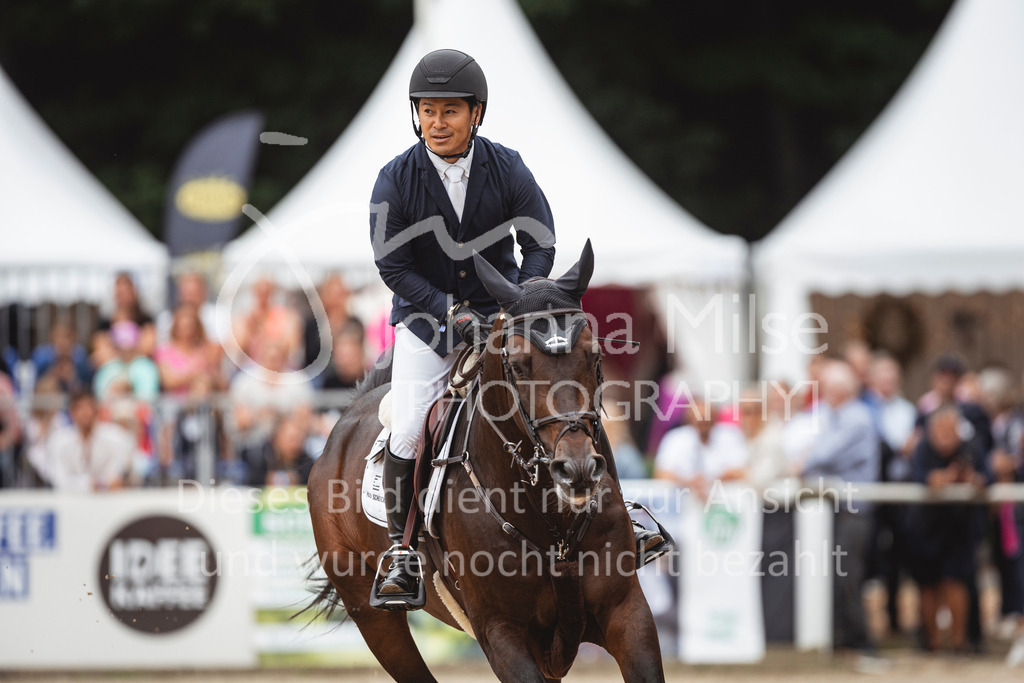 240906_BuCha_GP-607 | Deine schönsten Turniermomente als professionelle Fotos! Entdecke hochwertige Pferdesport-Fotografie im Online-Shop. Jetzt Fotos finden & bestellen!