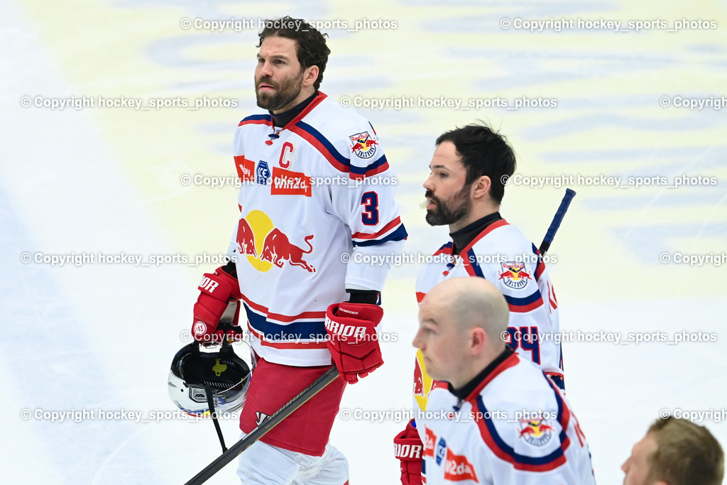 EC IDM WÄRMEPUMPEN VSV vs. EC Red Bull Salzburg | #3 Schneider Peter EC Redbull Salzburg, #24 MURPHY RYAN EC Redbull Salzburg, EC IDM WÄRMEPUMPEN VSV vs. EC Red Bull Salzburg, EC IDM WÄRMEPUMPEN VSV vs. EC Red Bull Salzburg am 17.01.2025 in Villach (Stadthalle Villach), Austria, (Photo by Bernd Stefan)