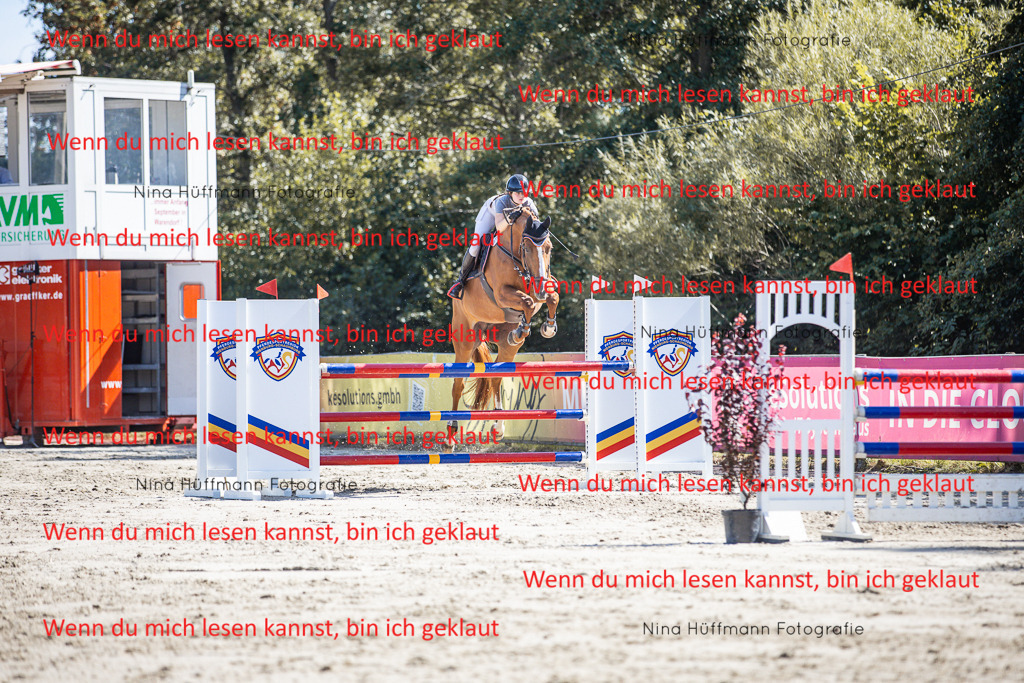 BK1A6987 | Turnierbilder Turnierfotos Nina Hüffmann Turnierfotografie Pferdefotografie Tierzeichnung Haustierzeichnung Pferdezeichnung Hundezeichnung Videograf  - Realisiert mit Pictrs.com