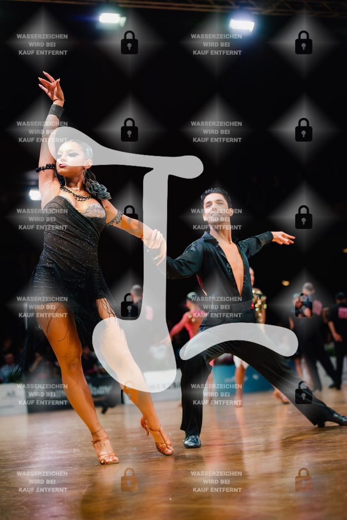 GOC 2025 - WDSF GrandSlam Latin 90th-94th (34) Lorenzo Bonzi _ Cara Gabusi (San Marino)-2025-08-23-1302 | Webshop for digital downloads and prints of dance sport, event & show photographer Julian Link - Realisiert mit Pictrs.com