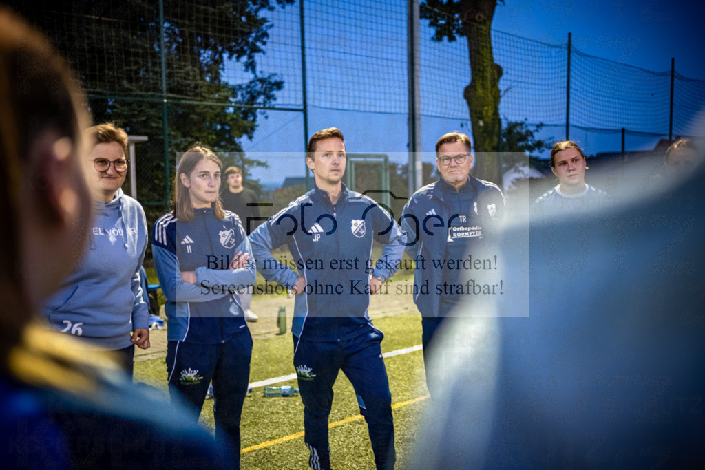 SG Holzhausen / Schölerberg / TuS Nahne - SV Harderberg | Fr.-BZP Weser-Ems · SG Holzhausen / Schölerberg / TuS Nahne - 1. Damen · Sportplatz Auf dem Volke - Realisiert mit Pictrs.com