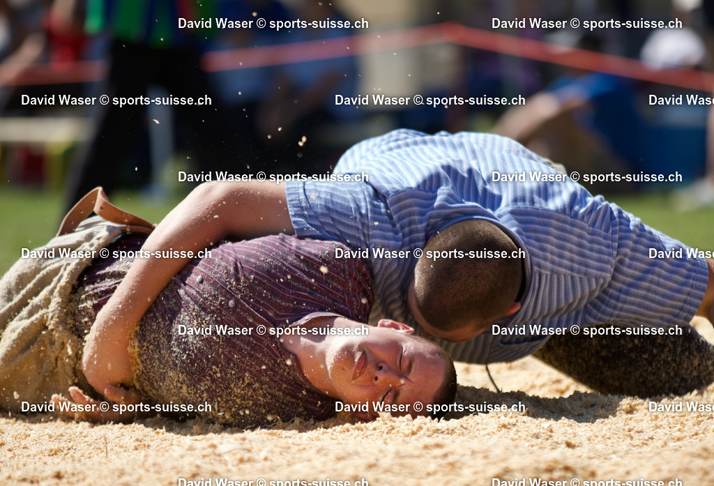 Jacquaz Fabien (2006) - Tissot Joffrey (2006) _ La F_te R_gionale des Jeunes Lutteurs et des Actifs _ Riaz le 17.07.2022 (Photos Waser David_ EdelweissPoint) (4) | sports-suisse.ch