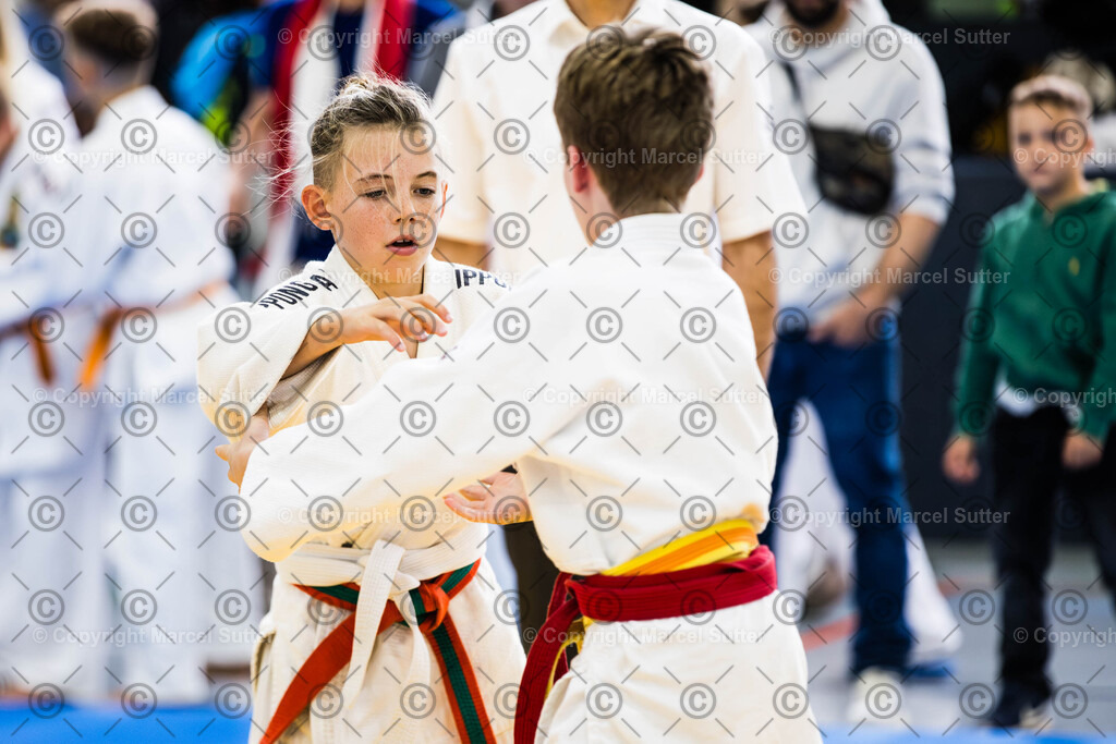 250921-113736-_G2A8881-MarcelSutter | Finde und bestelle deine Sport- und Eventfotos in höchster Qualität. Professionelle Aufnahmen von Wettkämpfen, Veranstaltungen und Outdoor-Events – schnell und einfach online bestellen. - Realisiert mit Pictrs.com