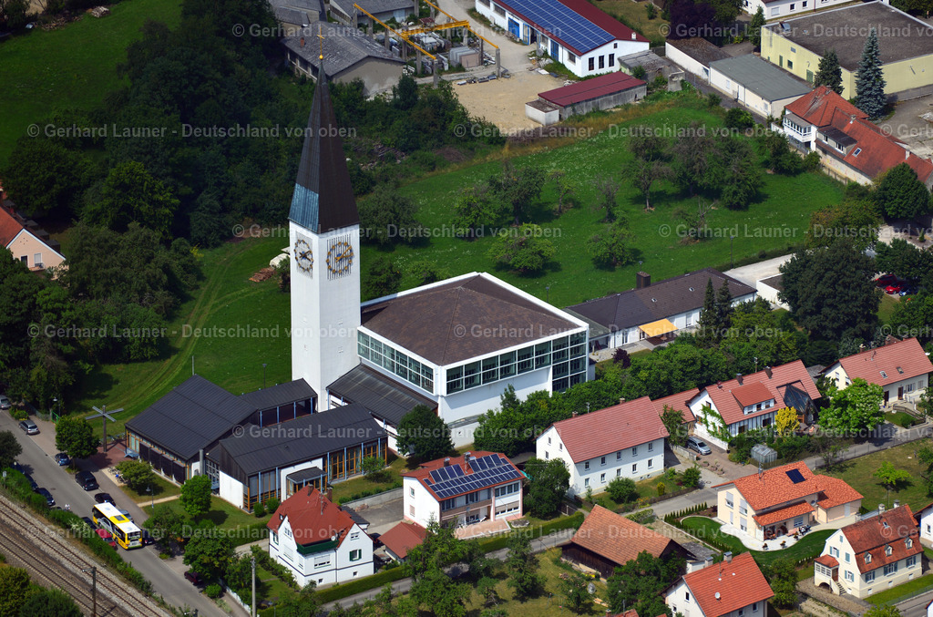 3303686 | Pfarrkirche zum Guten Hirten, Altenstadt