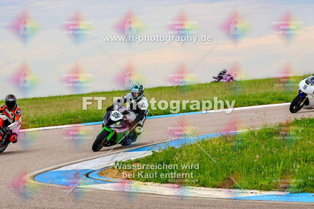 MotoTeam-1748 | Hier findet Ihr Bilder von Touristenfahrten auf der Nürburgring Nordschleife oder von anderen Veranstaltungen die ich besucht habe. Viel Spass beim Durch Schauen 