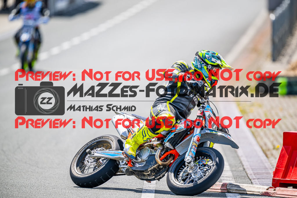 MaZZes_FotoMatrix_230506_5152 | S4