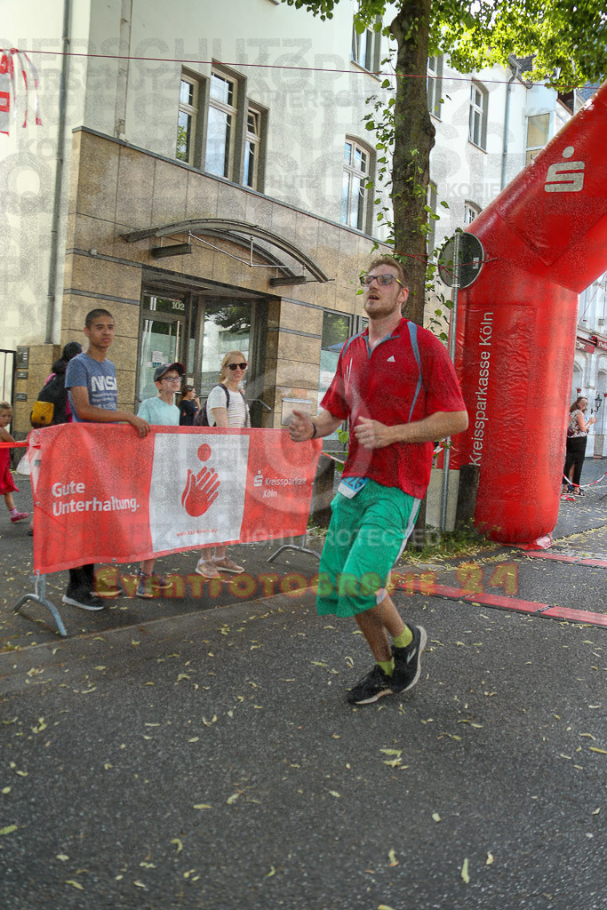 220625_1642_EX1_4900 | Sportfotografie im Rhein-Sieg Kreis, Köln, Bonn, NRW, Rheinland Pfalz, Hessen, etc. Unser Tätigkeitsfeld umfasst den Laufsport vom Volkslauf über den Marathon, Duathlon, Triathon bis zum Ultralauf wie Kölnpfad Ultra oder Schindertrail.