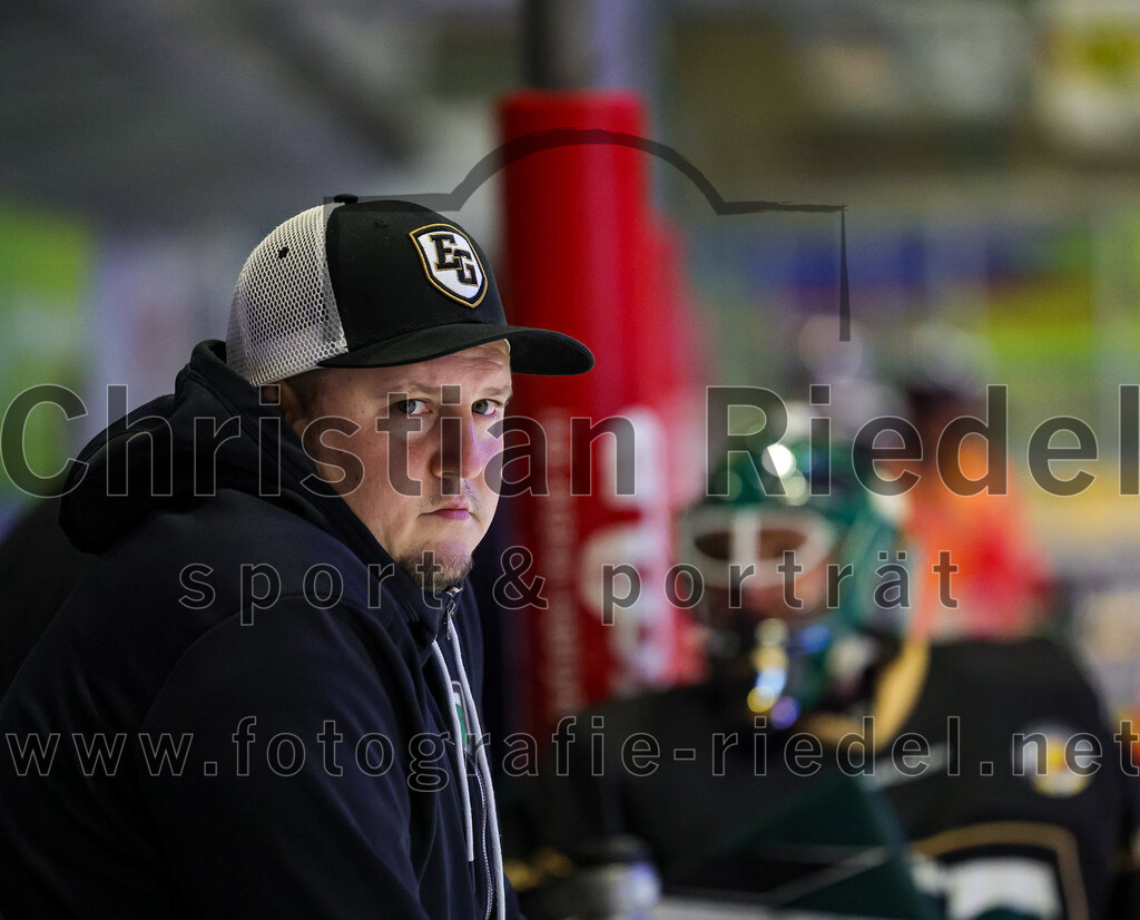 2025-12-05_019_TSV_Erding_gegen_Stuttgart_Rebels | Erding, Deutschland, 05.12.2025:Eishockey, Oberliga Süd 2025 / 2026, 23. Spieltag, TSV Erding gegen Stuttgart Rebels, Endergebnis: 5:6Foto: Christian Riedel / fotografie-riedel.net