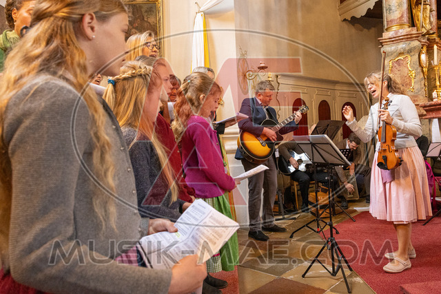 MAE-pic_202 | Der online Fotoshop des Inzeller Fotografen MAE - Marc Anton Eicher. Hier können Sie ihre Fotos und Stockfotos online bestellen als Download oder als Ausdruck, der ihnen bequem nach Hause geschickt wird.
Ihr Marc Anton Eicher - der Inzeller Fotograf - Realisiert mit Pictrs.com