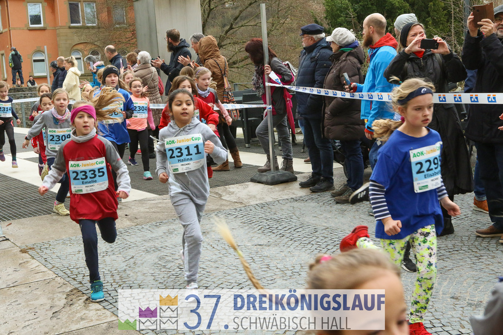 AOK JuniorCup 400m | 3Koenigslauf 2023 - Realisiert mit Pictrs.com