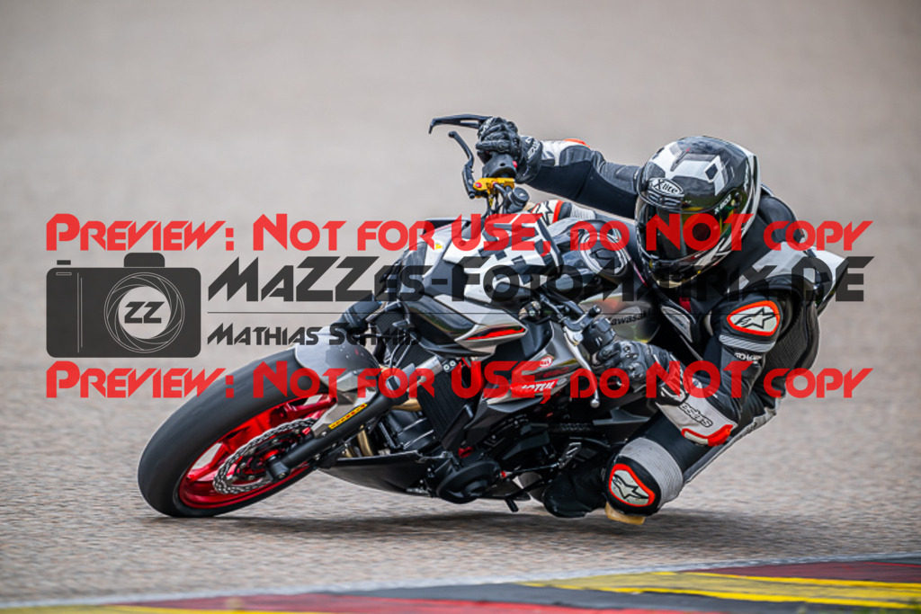 MaZZes_Fotomatrix_20230512_6007705_1470 | TWIN CUP