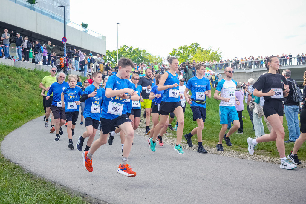 MB-20240428-101-107-0373 | Int. 3 Brückenlauf Linz, Foto: WAPICS/Binder Manuel