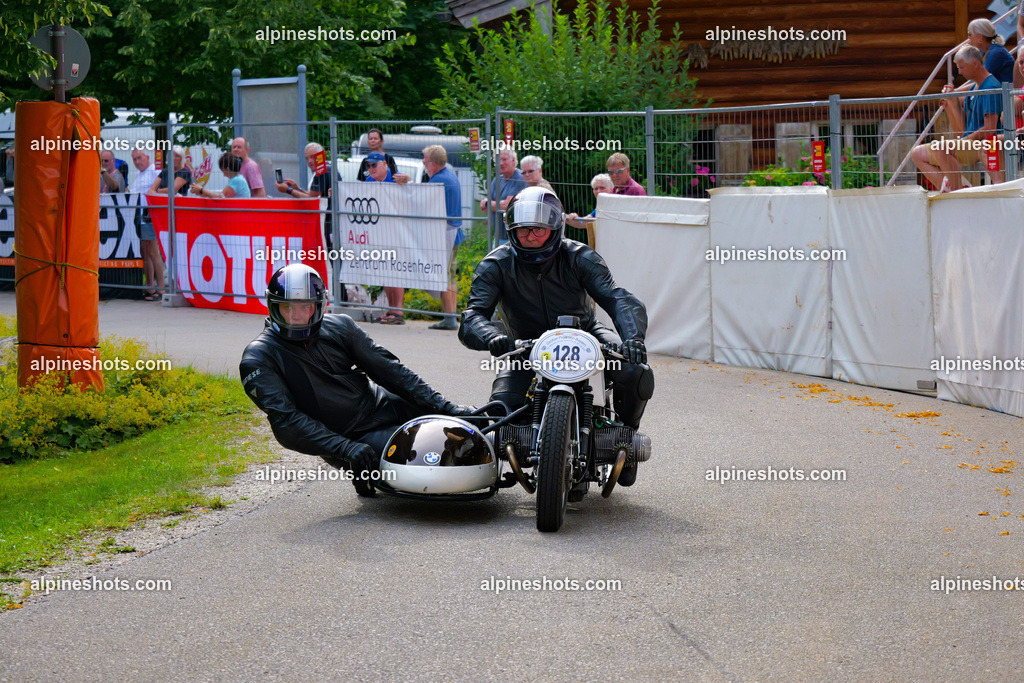 P1025648 | Erleben Sie atemberaubende, hochqualitative Fotos Ihrer Fahrt entlang der malerischen Alpenstraßen. Besuchen Sie alpineshots.com, um professionelle Aufnahmen Ihrer unvergesslichen Reise zu finden und zu kaufen - Realisiert mit Pictrs.com