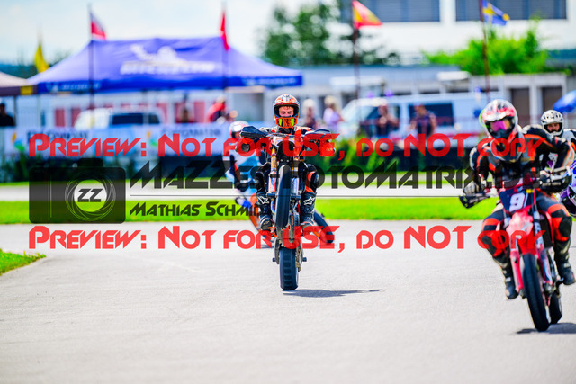 MaZZes_FotoMatrix_240714_6007705_9759 | S3