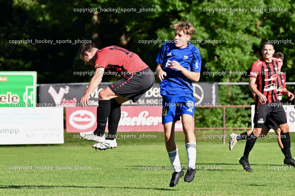 ATUS Nötsch vs. Thal Assling | #10 Andreas Orter ATUS Nötsch, #20 Lorenz Sebastian Blassnig Thal Assling, ATUS Nötsch vs. Thal Assling, ATUS Nötsch vs. Thal Assling am 31.08.2025 in Nötsch (Dobratsch Arena), Austria, (Photo by Bernd Stefan)