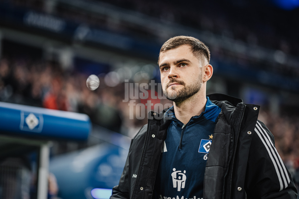 Fußball | Männer | Saison 2024/2025 | 2. Fußball-Bundesliga | 25. Spieltag | Hamburger SV vs. Fortuna Düsseldorf | 08.03.2025 | Lukasz Poreba (#6, HSV)