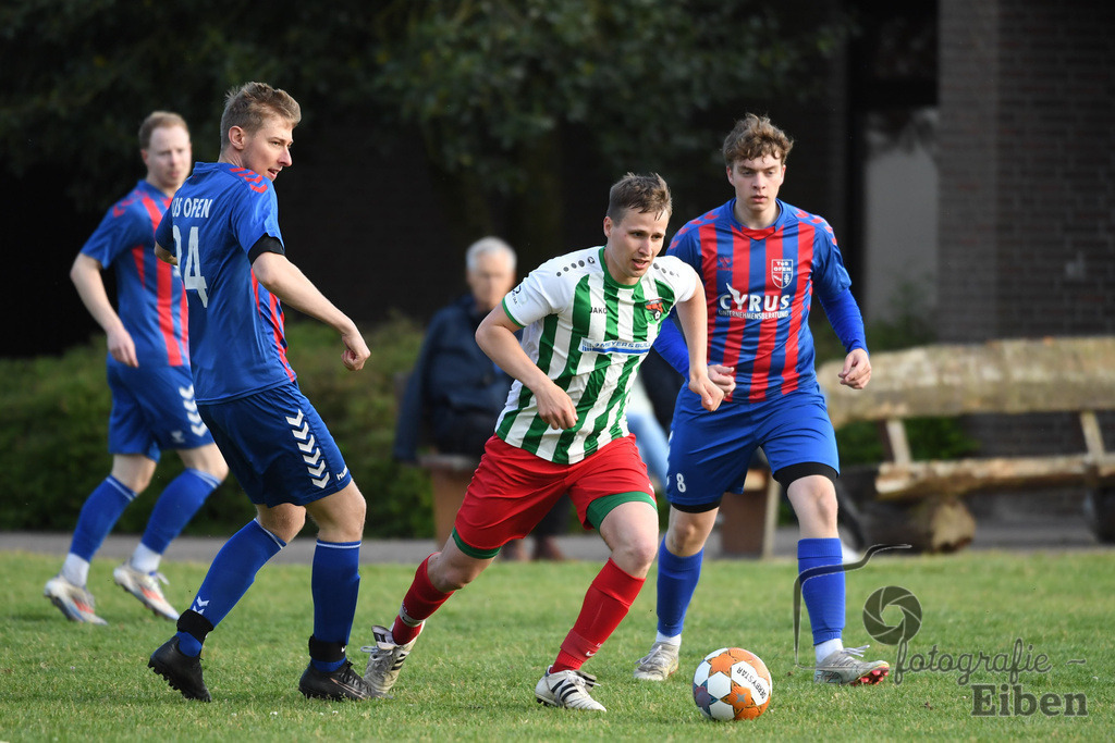 TuS Ofen-SG FriPe | Herren 1. Kreisklasse Süd, Jade-Weser-Hunte; TuS Ofen (blau)-SG FriPe (weiß) am 28.05.2025; in Ofen (), Photo: Philip Eiben 2025 - Realisiert mit Pictrs.com