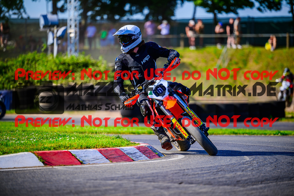 MaZZes_FotoMatrix_240511_6021986_8115 | S4