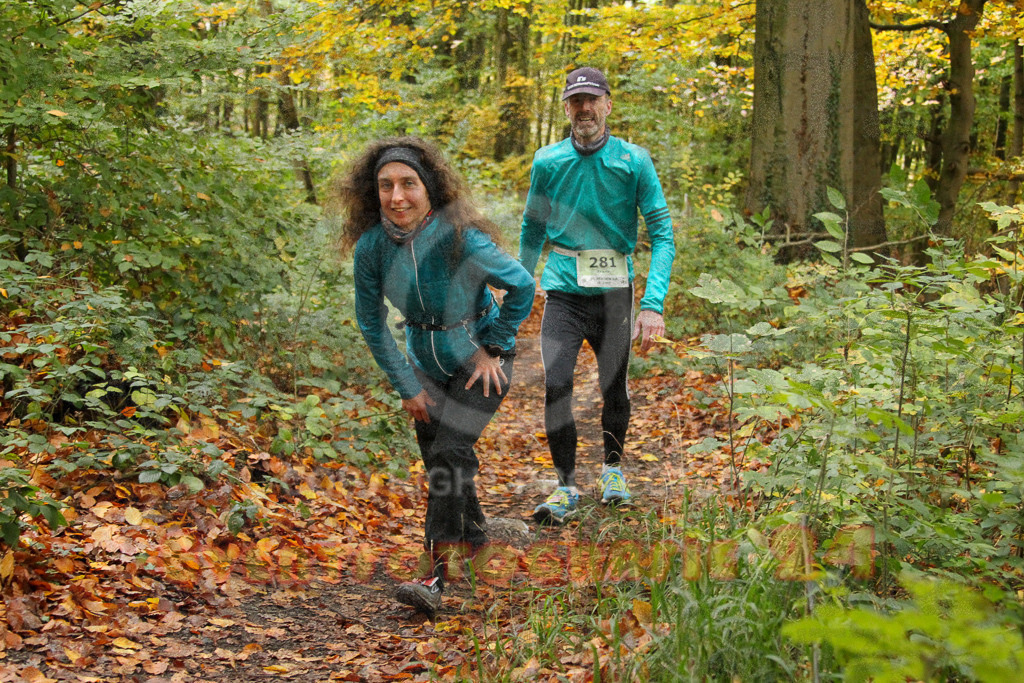 251026_1302_EV4_6400 | Sportfotografie im Rhein-Sieg Kreis, Köln, Bonn, NRW, Rheinland Pfalz, Hessen, etc. Unser Tätigkeitsfeld umfasst den Laufsport vom Volkslauf über den Marathon, Duathlon, Triathon bis zum Ultralauf wie Kölnpfad Ultra oder Schindertrail.