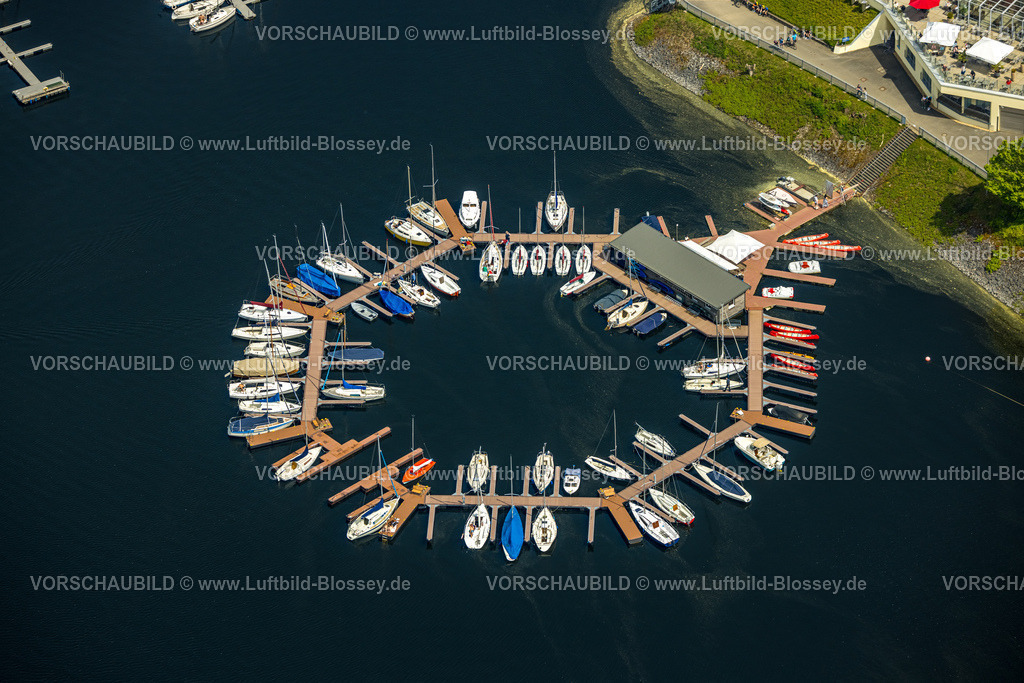 Heimrath240501798Rursee | Luftbild, runde Bootsanlegestelle im Rursee, Segelboote und Kajak und Motorboote, Segelsportclub Schwammenauel, Nationalpark Eifel, Hasenfeld, Heimbach, Nordrhein-Westfalen, Deutschland