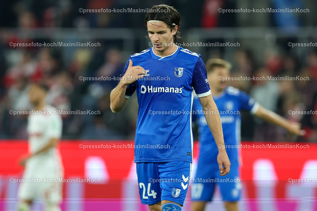 Koe14092402197 | 14.09.2024, 2. Fußball Bundesliga, 1. FC Köln - 1. FC Magdeburg, RheinEnergieSTADION, Saison 2024 2025: Torjubel nach dem 2:1 durch Jean Hugonet (1.FC Magdeburg #24)DFB regulations prohibit any use of photographs as image sequences and or quasi-video.