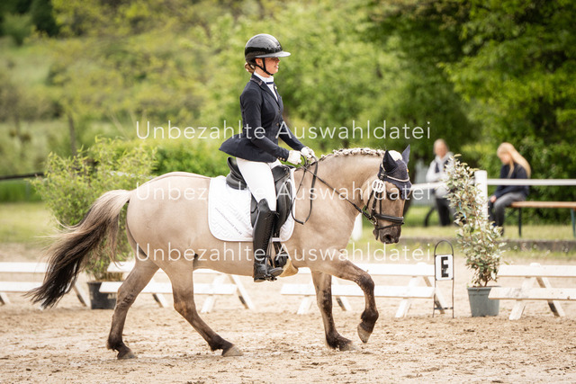 Bad_Meinberg_08975 | saradresslerfotografie - Realisiert mit Pictrs.com