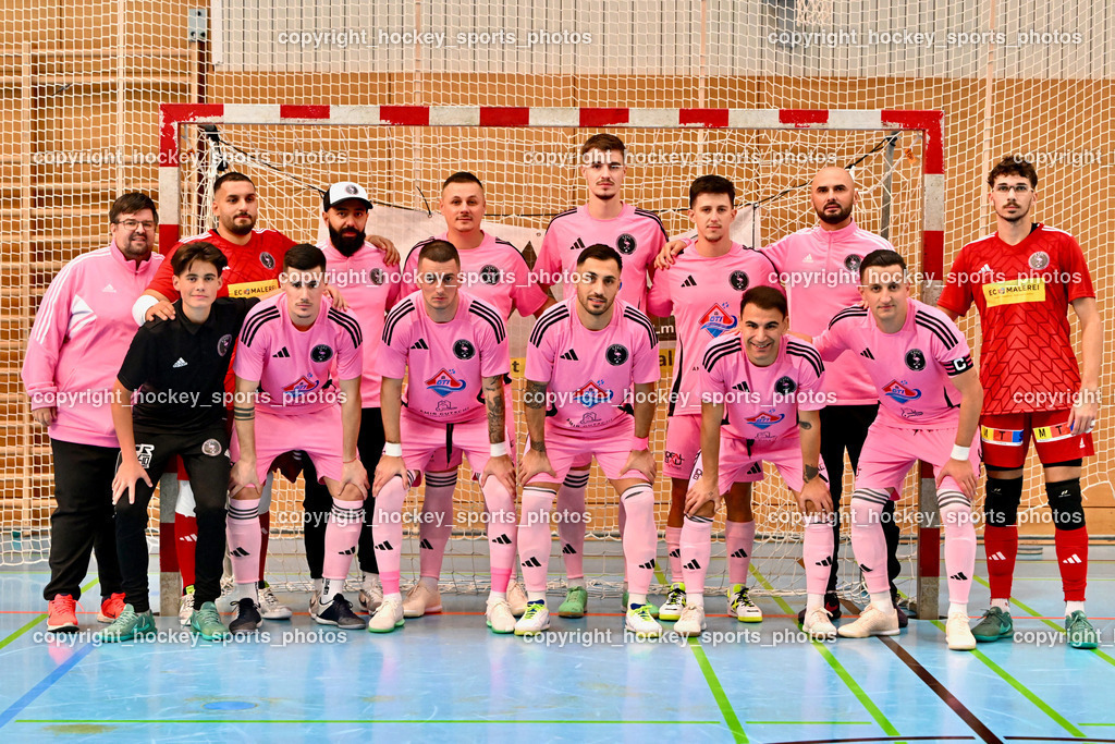 Carinthia Flamengo Futsal Club vs. LPSV-K | Carinthia Flamengo Futsal Club Mannschaftsfoto, Carinthia Flamengo Futsal Club vs. LPSV-K, Carinthia Flamengo Futsal Club vs. LPSV-K am 03.11.2024 in Klagenfurt (Ballspielhalle Viktring), Austria, (Photo by Bernd Stefan)