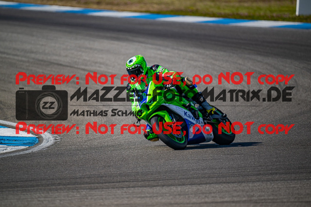 MaZZes_FotoMatrix_230410_5673 | WEISS