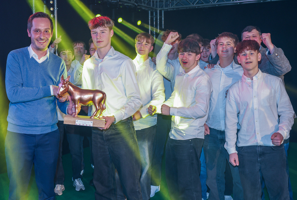 top-top.de250214-265 | Die 3. Weseler SportNacht, die große Sportgala mit Ehrungen der Weseler Sportler des Jahres 2024 findet am Freitag, den 14.02.2025 im Festzelt an der Rheinpromenade statt.Foto: Erwin Pottgiesser