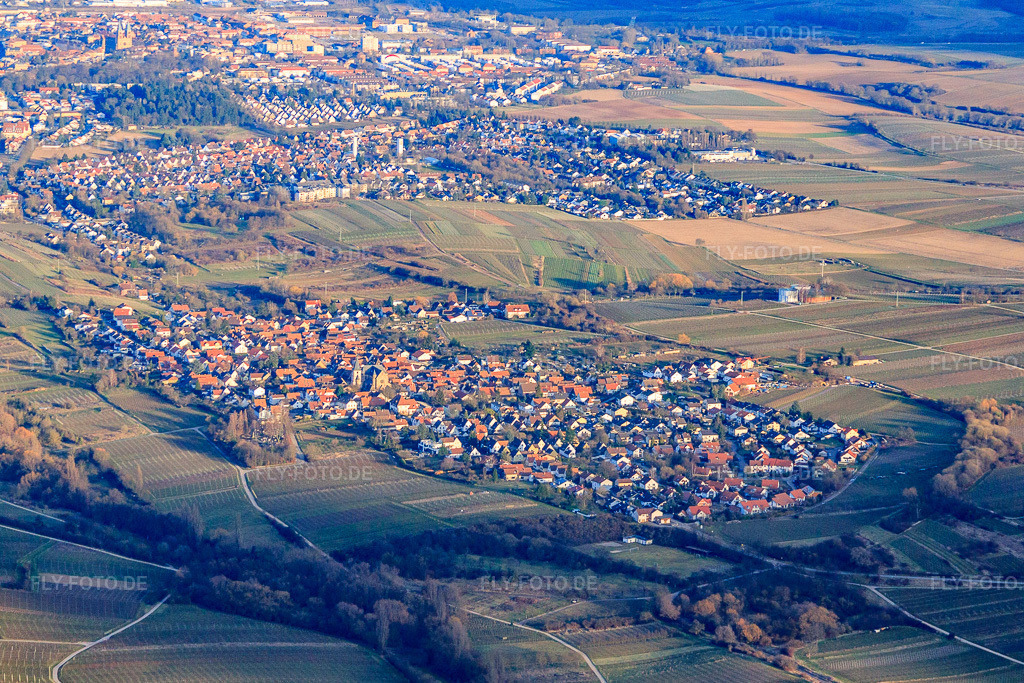 Luftbild: Ortsansicht von Nordwesten im Ortsteil Arzheim in Landau im Bundesland Rheinland-Pfalz in Deutschland. Foto: IMG_62169.jpg vom 23.02.2014 durch Werner Riehm/FLY-FOTO.deAuflösung des Originals: 4520 x 3014 px