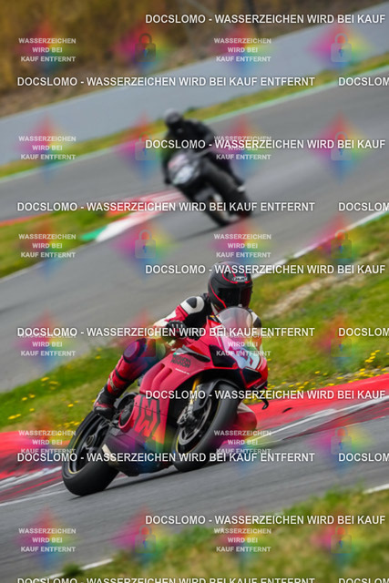 2026_09_12_PBK_35913_LRX | Sportfotografie; SlowMotion; Video; Rennstrecke; Hafeneger; RSE; Speer; Trackday; Motorsportarena; Hockenheimring; Brno; Most; Barcelona; Valencia, Benny; Kaetzmer;